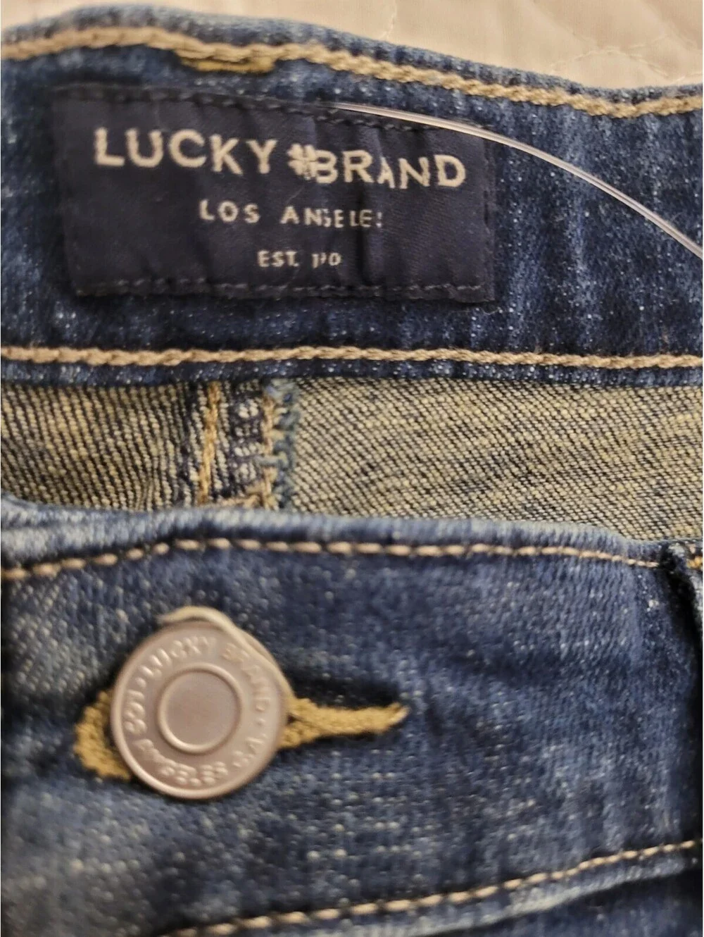 Lucky Brand Sweet Mid-Rise Straight Jeans Woman's 12/31R Dark Wash Classic NWT - Picture 8 of 9